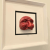 1000427761 Quadro 3D Artigianale Pulcinella in Ceramica Rossa Lucida