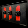 quadro-napoletano-design-contemporaneo Prospettiva sinistra del quadro 50x80cm che mostra lo spessore della cornice nera laccata.