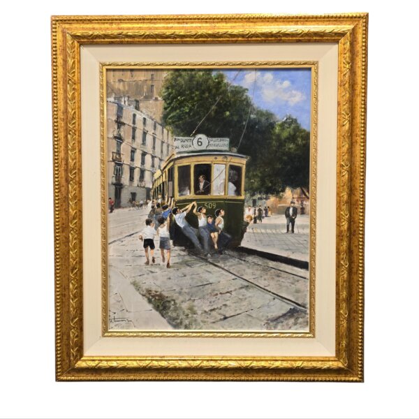dipinto-viaggiatori-abusivi-francesco-tammaro-fronte Visione frontale e completa del dipinto a olio Viaggiatori abusivi di Francesco Tammaro, raffigurante un antico tram napoletano affollato, completo di elegante cornice dorata.